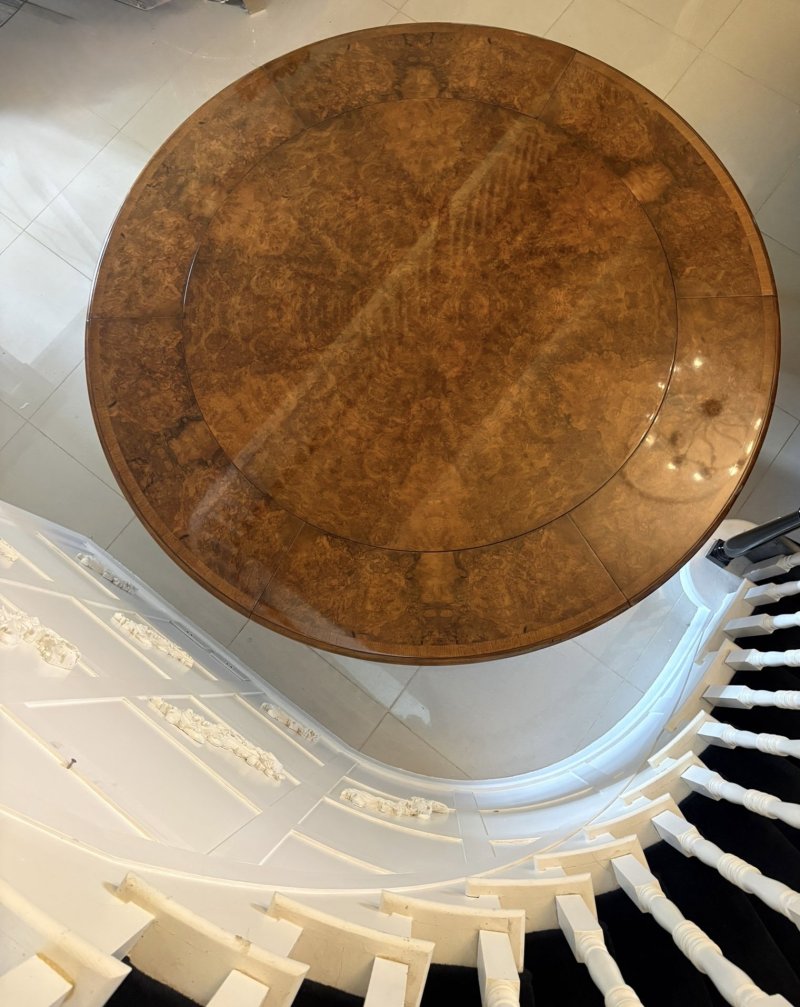 Antique Exceptional Quality Burr Walnut Circular Extending Dining Table Seating 10 with Radial Leaves & Matching Burr Walnut Leaf Holder - Image 35